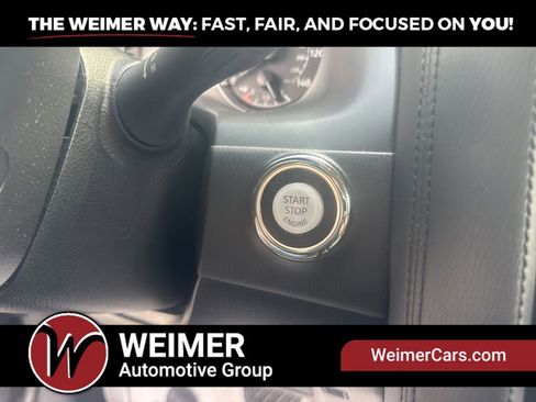 Used 2022 Nissan Armada SV AWD/4WD image 27