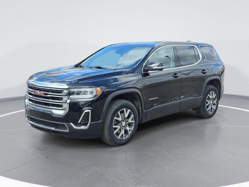 Certified 2023 GMC Acadia SLE w/ LPO, Floor Liner Package FWD image 9