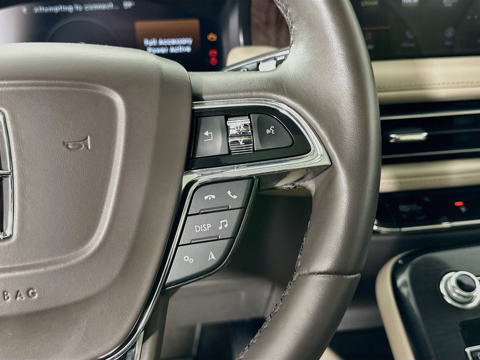 Used 2021 Lincoln Nautilus Reserve AWD/4WD image 19