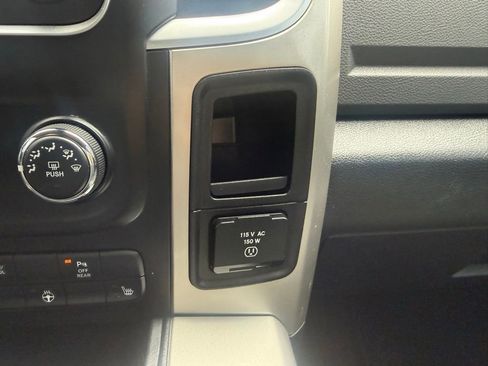Used 2016 RAM 3500 Big Horn w/ Black Appearance Group AWD/4WD image 26
