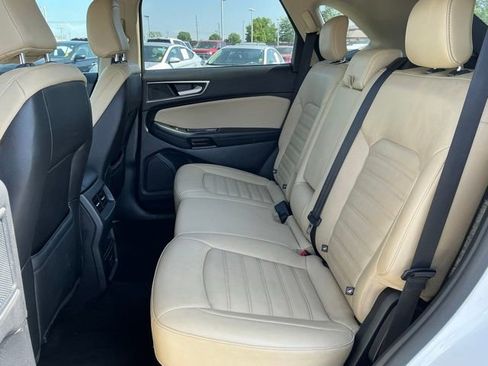 Used 2020 Ford Edge SEL FWD image 21