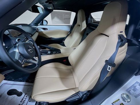 New 2026 MAZDA MX-5 Miata RF Grand Touring w/ Weather Package RWD image 17