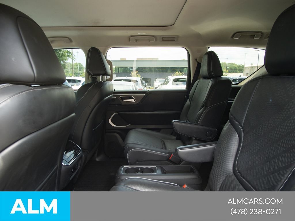 Used 2025 INFINITI QX80 Luxe AWD/4WD image 25