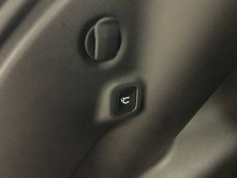 Used 2024 Jeep Compass Limited w/ Elite Group AWD/4WD image 34