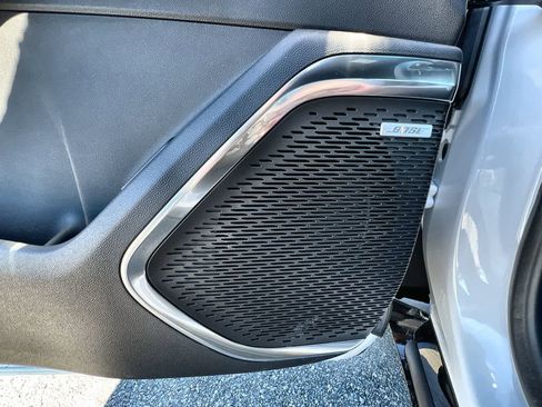 Used 2025 Chevrolet Traverse High Country w/ LPO, Floor Liner Package image 24