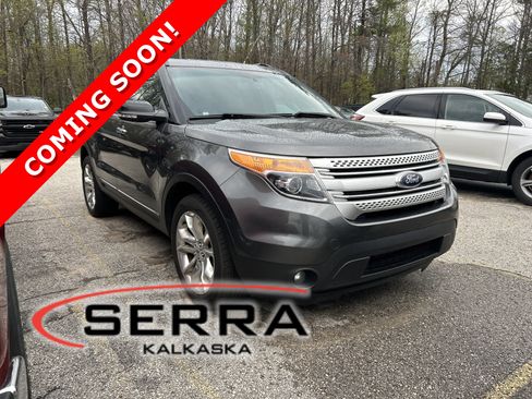 Used 2015 Ford Explorer XLT w/ Equipment Group 202A AWD/4WD image 1