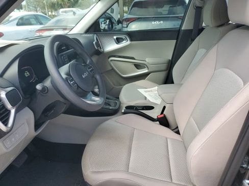 Certified 2023 Kia Soul LX image 15