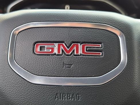Used 2026 GMC Sierra 1500 SLT AWD/4WD image 35