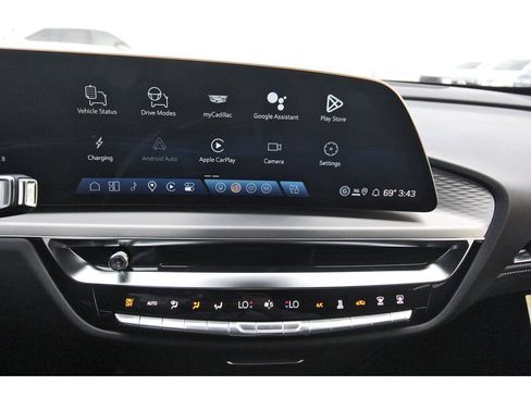 New 2026 Cadillac Lyriq Sport image 16