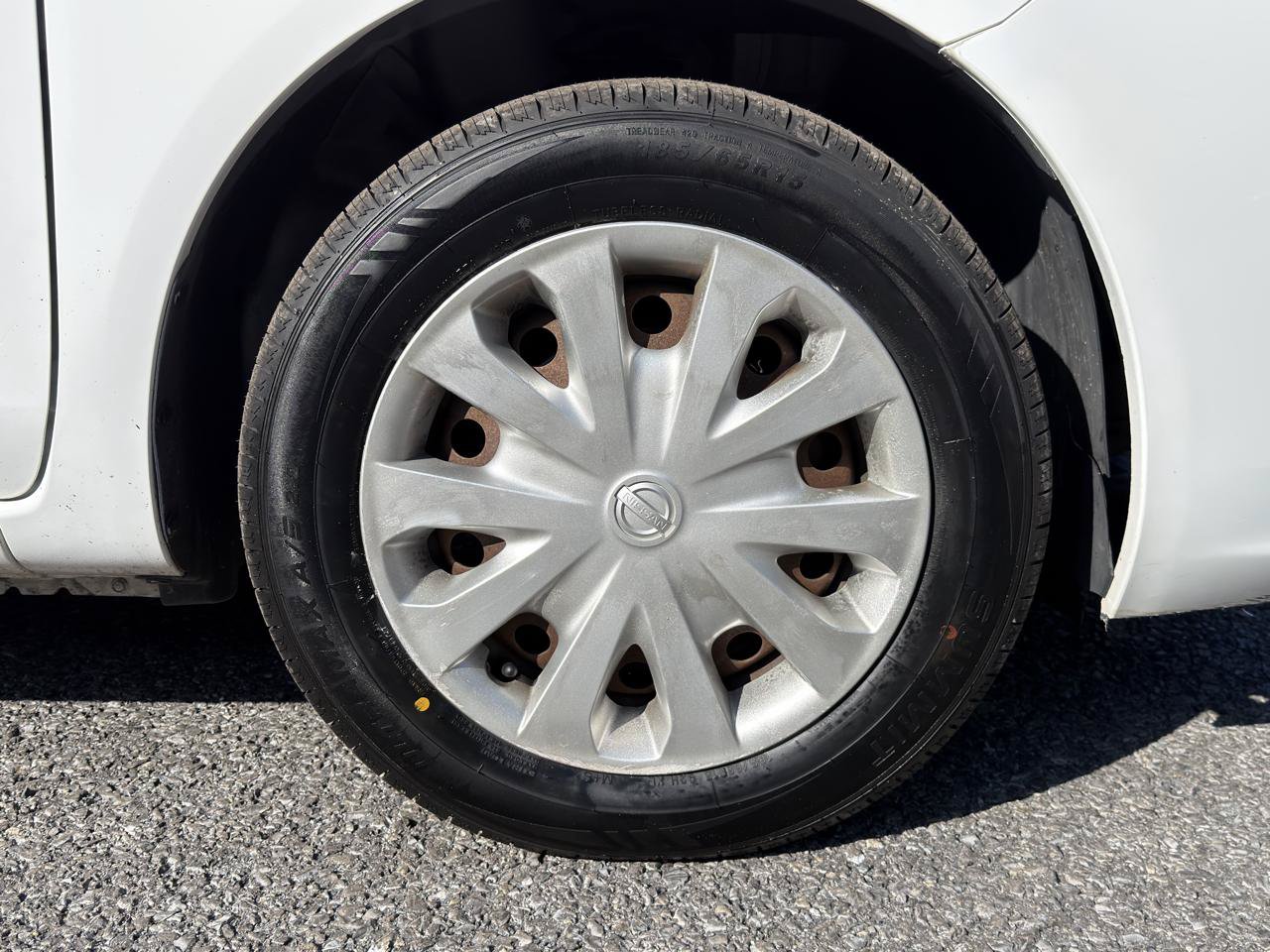 Used 2012 Nissan Versa S FWD image 25