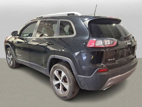 Used 2019 Jeep Cherokee Limited image 4