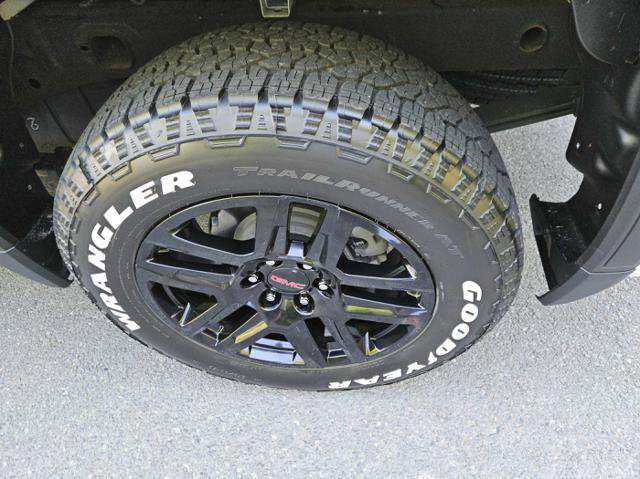 Used 2023 GMC Sierra 1500 Pro AWD/4WD image 12