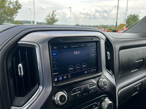 Used 2020 GMC Sierra 2500 SLE AWD/4WD image 28