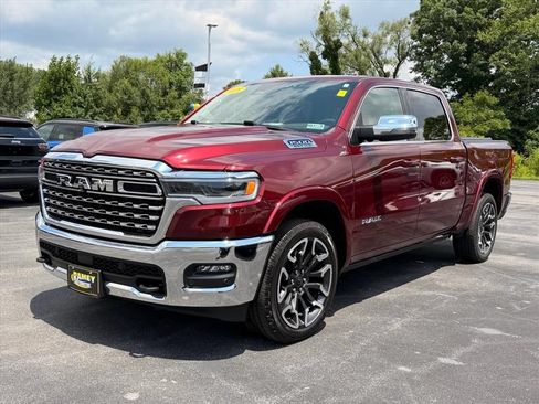 Used 2025 RAM 1500 Limited AWD/4WD image 9