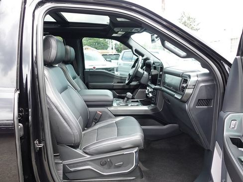 Used 2024 Ford F150 Lariat AWD/4WD image 39