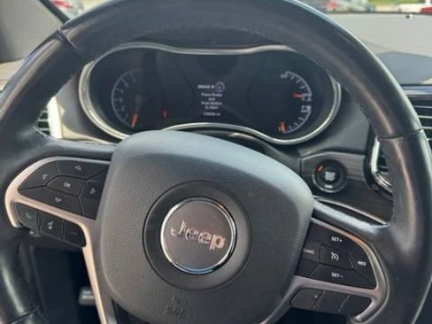 Used 2019 Jeep Grand Cherokee Limited RWD image 6