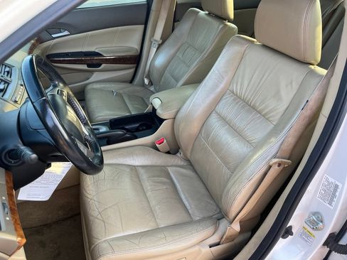 Used 2010 Honda Accord EX-L image 8