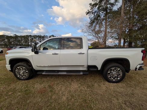 New 2026 Chevrolet Silverado 2500 High Country w/ Technology Package image 7