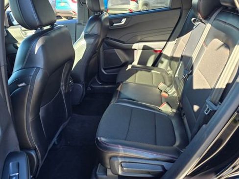 Used 2024 Ford Escape ST-Line image 10