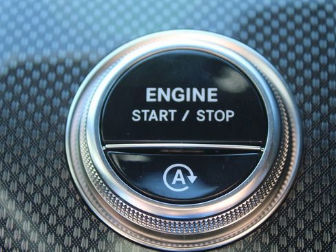 Used 2026 Mercedes-Benz GLC 300 image 38