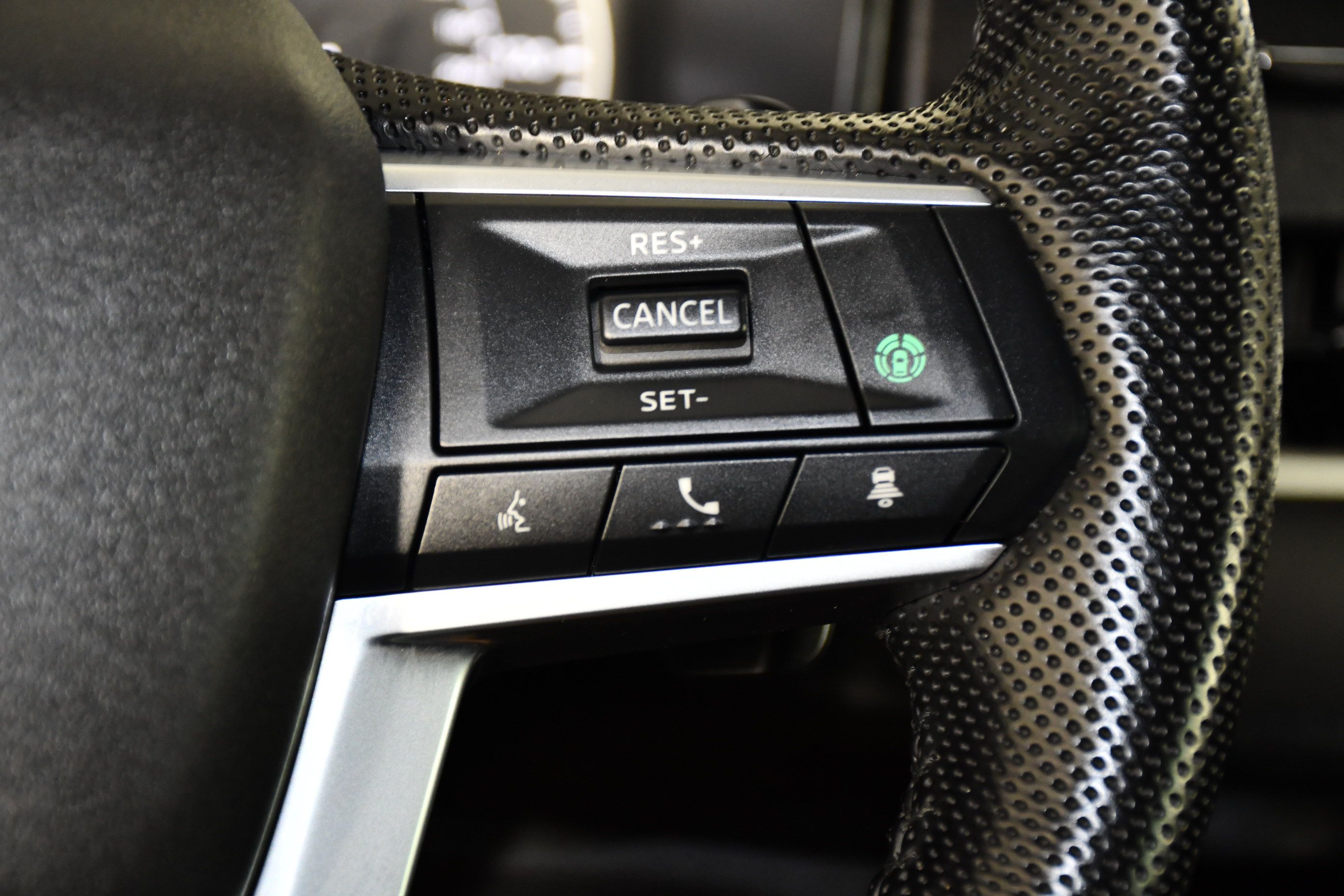 Used 2023 Mitsubishi Outlander SE AWD/4WD image 21