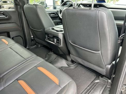 Used 2024 GMC Sierra 2500 AT4 w/ AT4 Premium Plus Package AWD/4WD image 23
