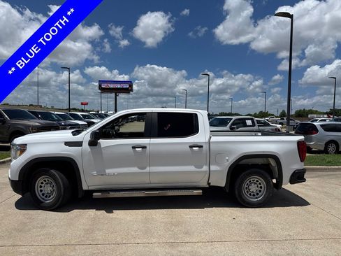 Used 2019 GMC Sierra 1500 2WD Crew Cab w/ Convenience Package image 3