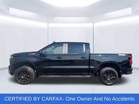 Used 2022 Chevrolet Silverado 1500 LT Trail Boss w/ Convenience Package II AWD/4WD image 2