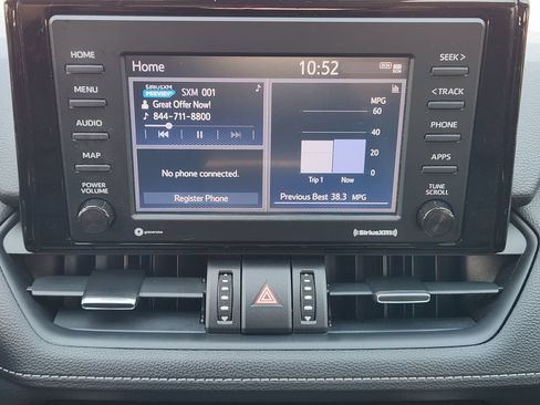 Used 2021 Toyota RAV4 XLE Premium AWD/4WD image 21