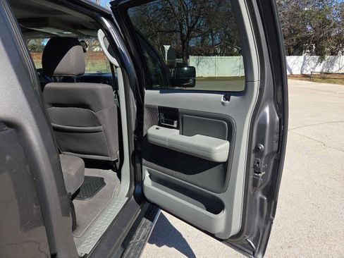 Used 2006 Ford F150 XLT image 23