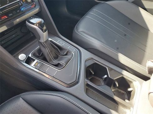 Used 2024 Volkswagen Tiguan Wolfsburg Edition image 24
