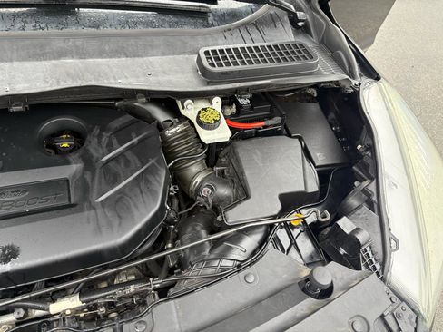 Used 2017 Ford Escape SE AWD/4WD image 60