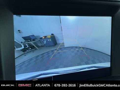 Used 2023 GMC Terrain SLT image 15