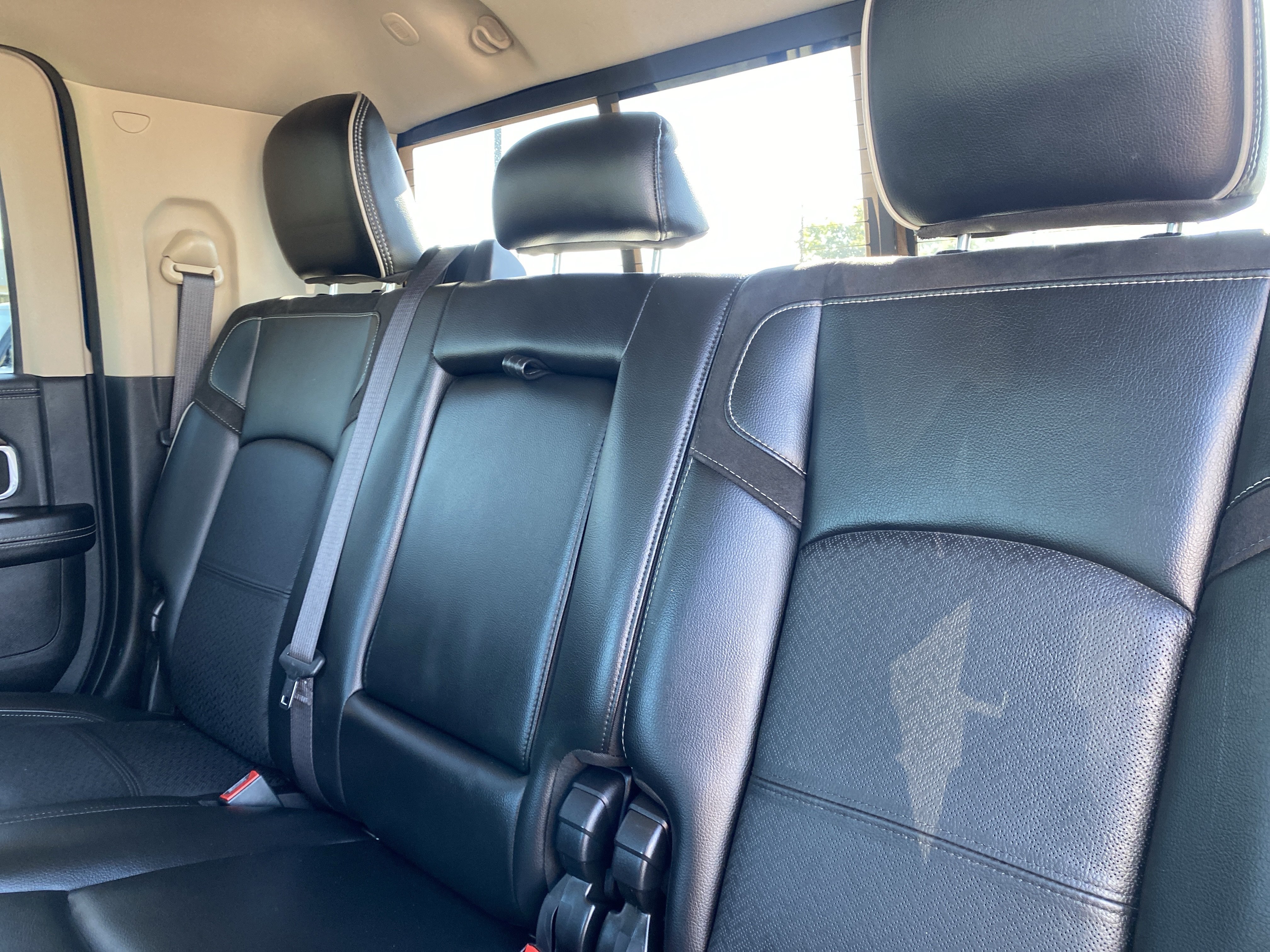 Used 2022 RAM 3500 Laramie AWD/4WD image 23