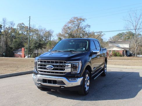 Used 2023 Ford F150 Lariat w/ Equipment Group 502A High image 7