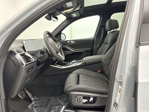 New 2026 BMW X5 xDrive40i AWD/4WD image 25