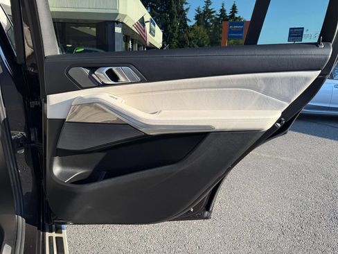 Used 2020 BMW X7 xDrive40i AWD/4WD image 37