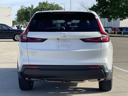 Certified 2023 Honda CR-V EX image 5