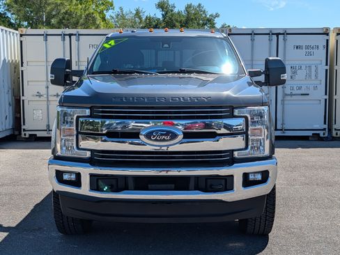 Used 2017 Ford F250 Lariat w/ Lariat Ultimate Package image 8