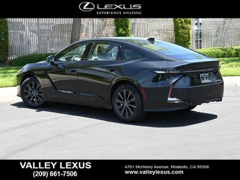 New 2026 Lexus ES 350e FWD image 4