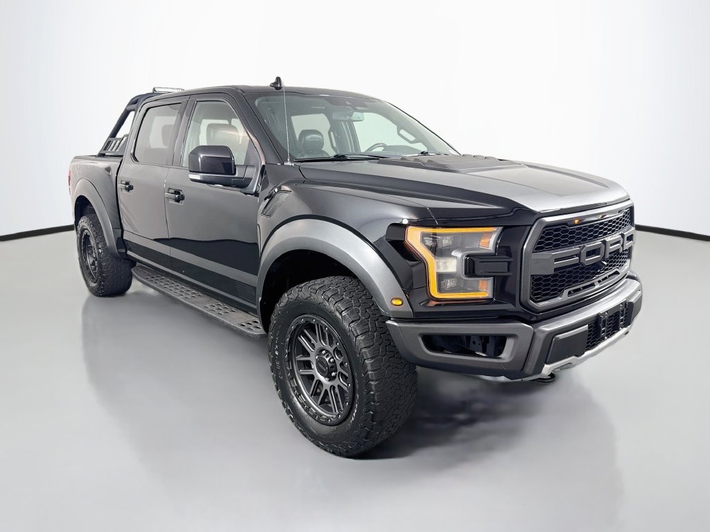 Used 2019 Ford F150 Raptor w/ Equipment Group 802A Luxury AWD/4WD image 7