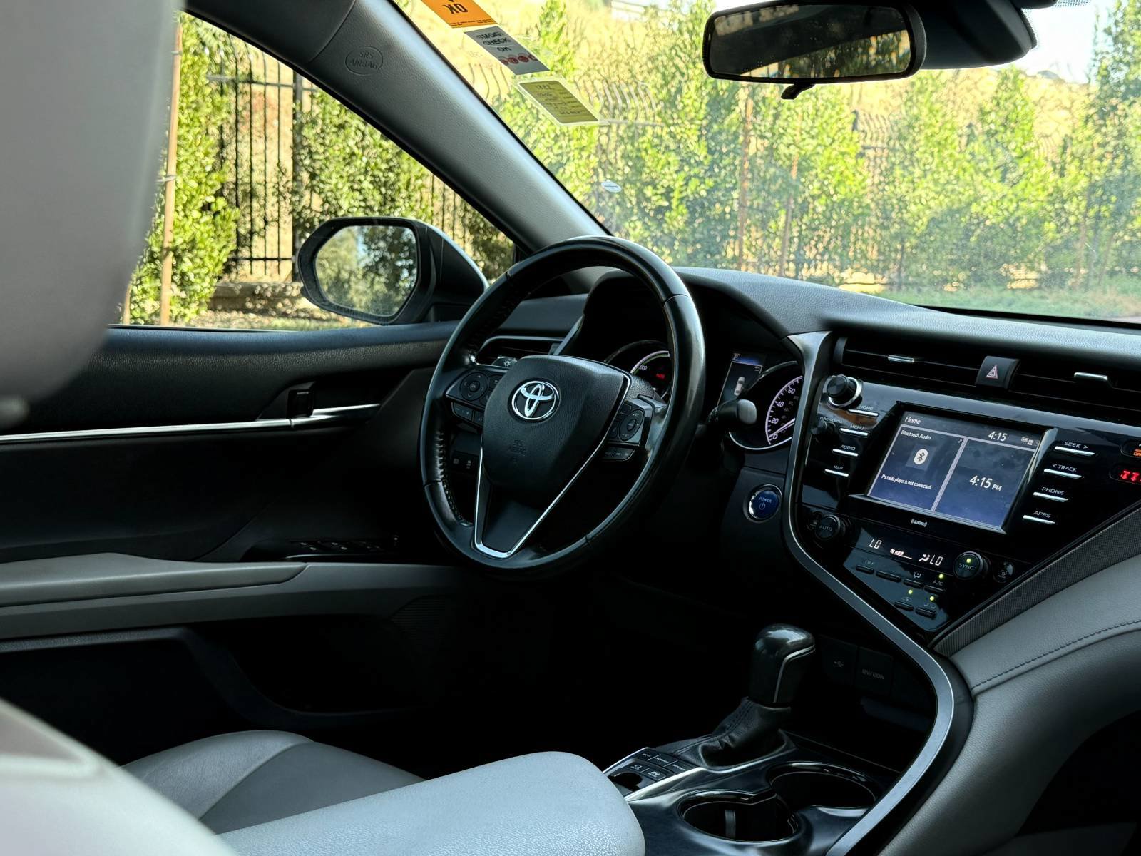 Used 2020 Toyota Camry SE w/ Carpet Mat Package FWD image 21
