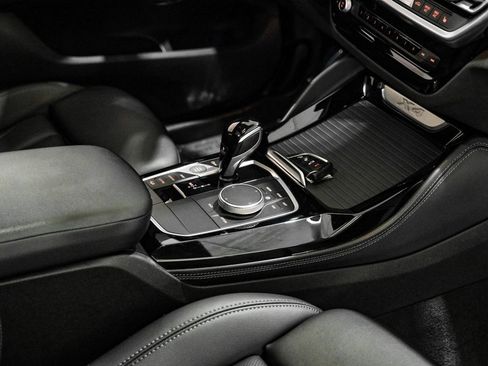 Used 2022 BMW X4 xDrive30i w/ M Sport Package 2 image 24