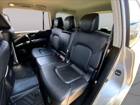 Used 2022 Nissan Armada SV RWD image 21