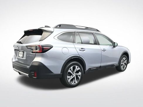 Used 2022 Subaru Outback Limited AWD/4WD image 8