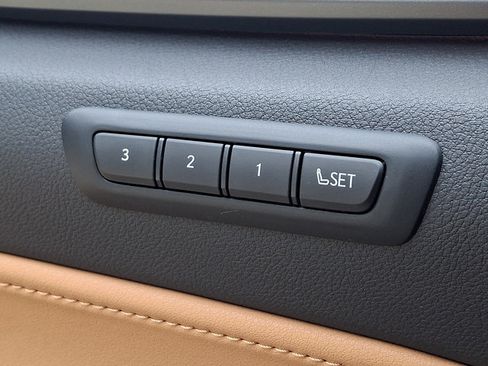 Used 2026 Lexus NX 350h AWD w/ Accessory Package (2T) image 27