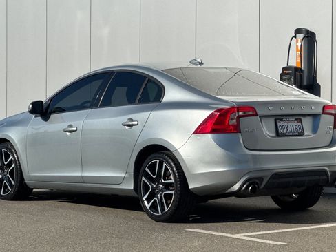 Used 2017 Volvo S60 T5 Dynamic w/ Vision Package image 3