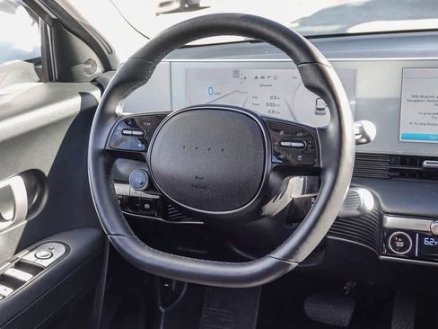 Used 2024 Hyundai Ioniq 5 SEL image 14