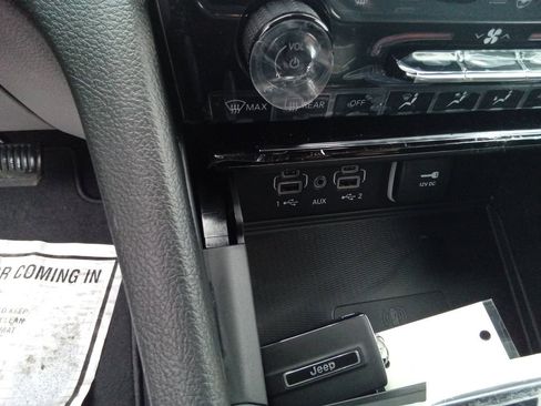 New 2026 Jeep Grand Cherokee Laredo X AWD/4WD image 21
