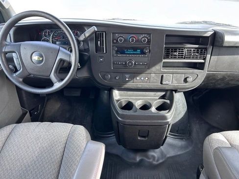 Used 2022 Chevrolet Express 3500 LS image 10